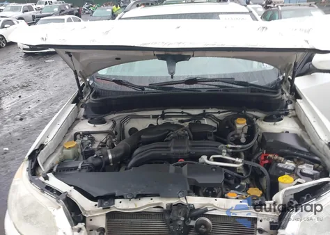 2011 Subaru Forester 2.5X Premium z USA, uszkodzony, nr VIN JF2SHADC0BH765890